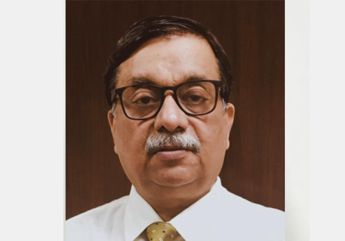Dr Dinesh Talwar