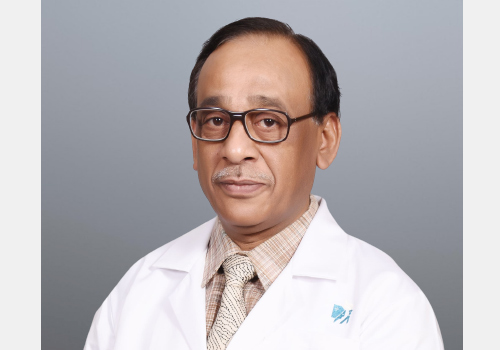 Dr K K Saxena
